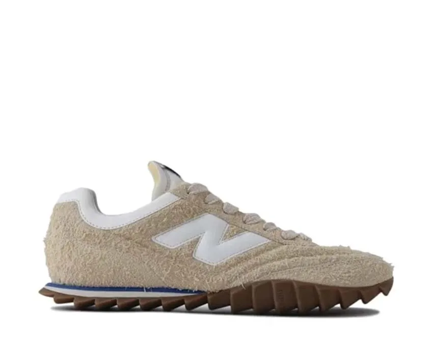 New Balance RC30