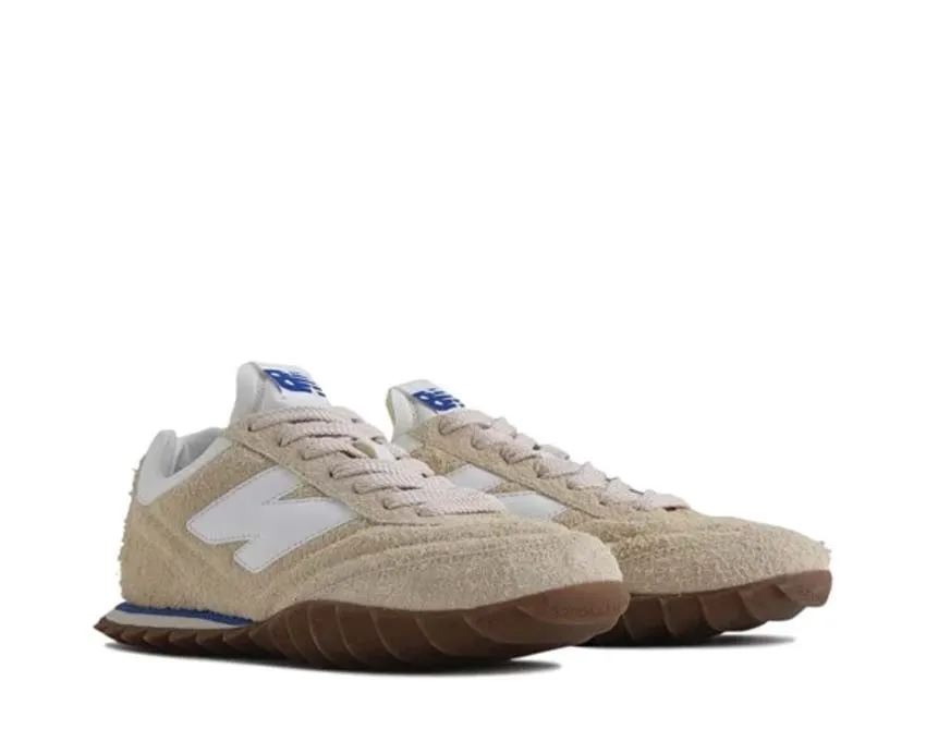 New Balance RC30