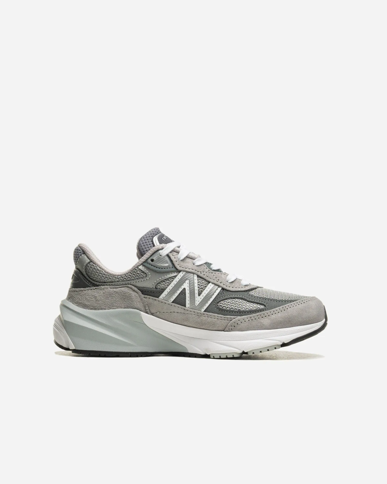 New Balance W990GL6