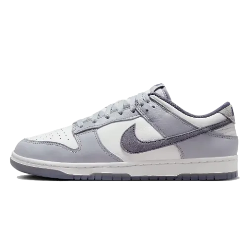 NIKE DUNK LOW SE LIGHT CARBON