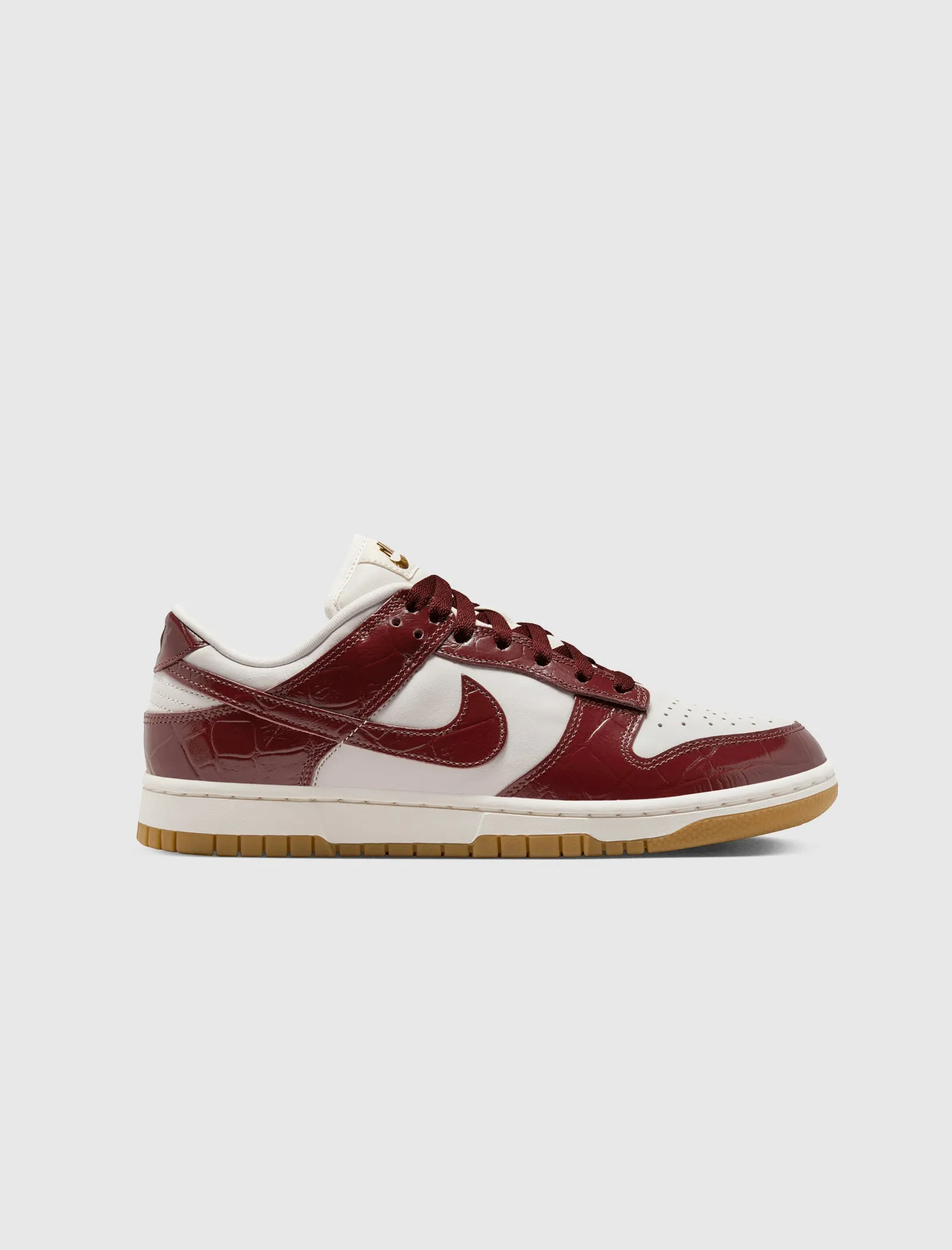 NIKE WOMEN'S DUNK LOW 