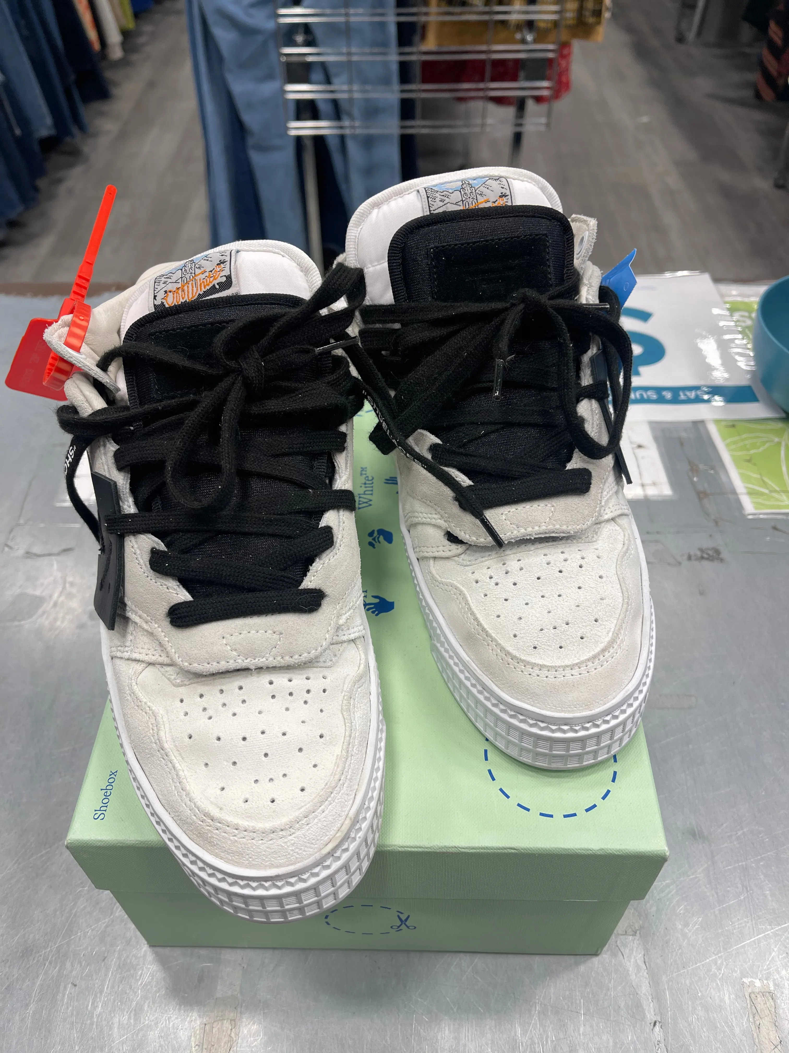 Off White Sneakers Size 39