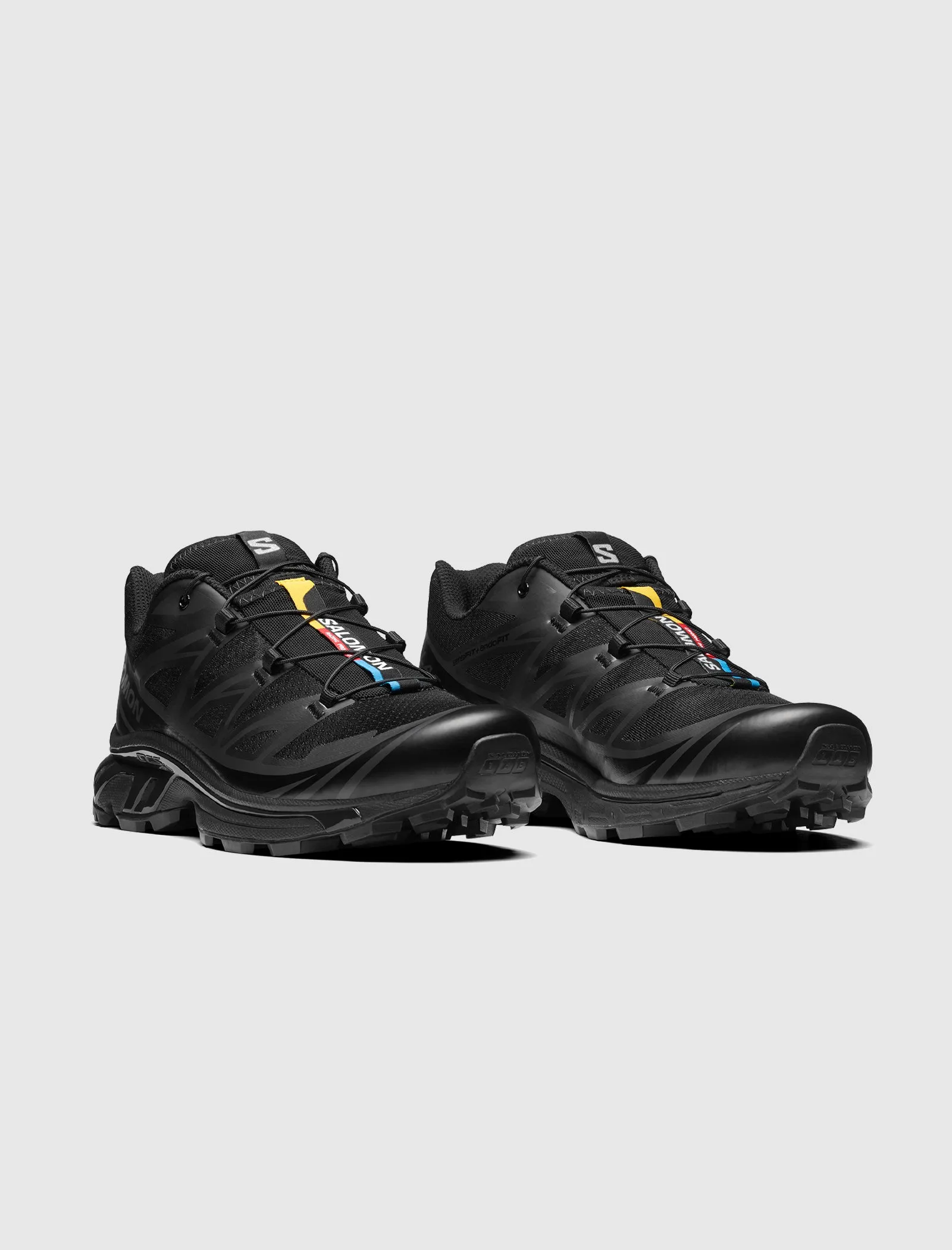 SALOMON XT-6 