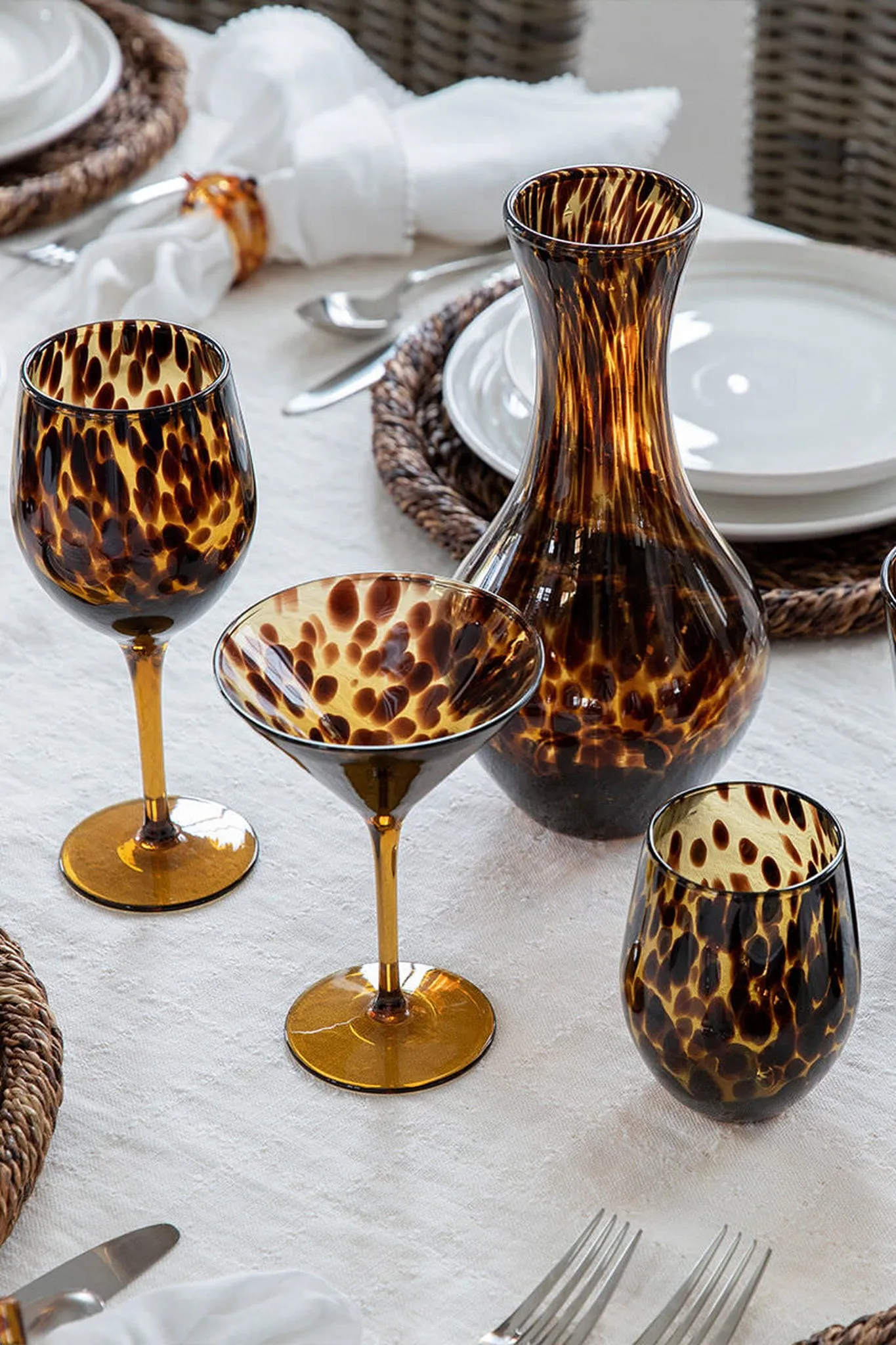 Tortoiseshell Puro Wine Glass