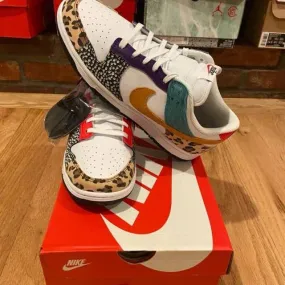 W NIKE DUNK LOW SE "SAFARI DUNKS"